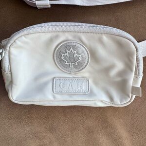 Lululemon Athletica White Belt Bag, Authentic Team Canada Olympic Series